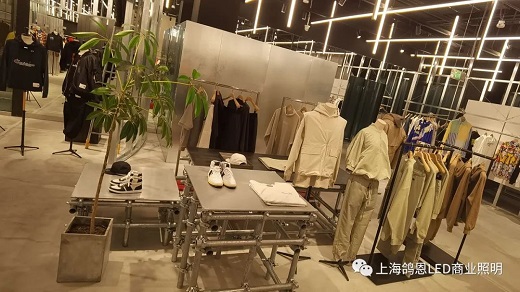 1662010489341075.jpg 22090105.jpg