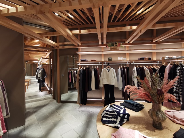 1694486910796648.jpg 23091200.jpg